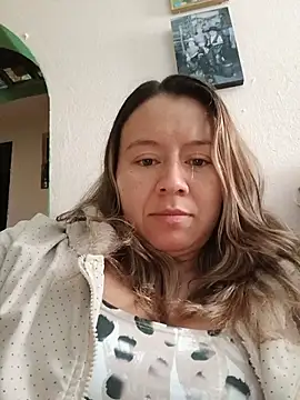 Hannah-colx online show from 07.18.26