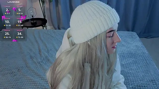 Mary Smitt online show from 10.26.25