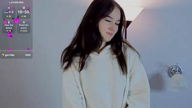 Mary Smitt online show from 11.06.25