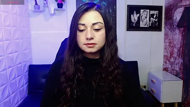 Eva Roussell online show from 11.07.25