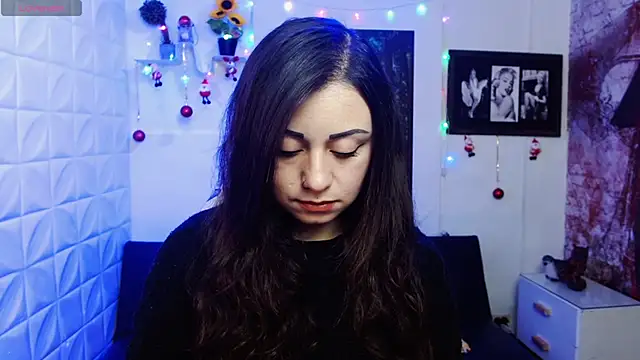 Eva Roussell online show from 12.22.25