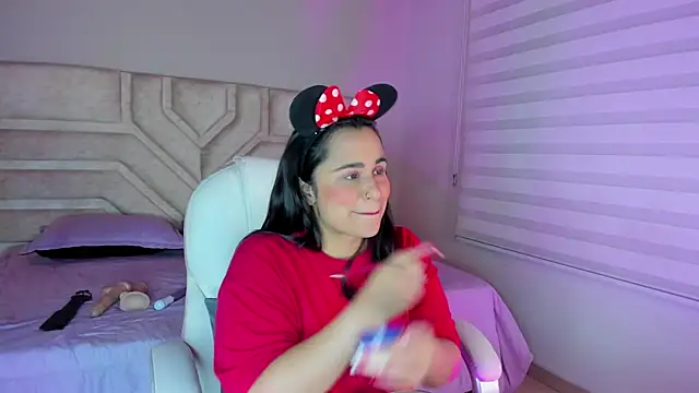 Snapshot of _adahara_queen chatting on 10.12.25 adahara queen online show from 10.12.25