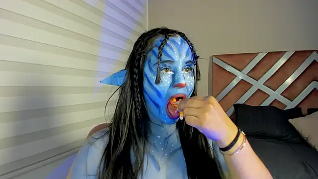 Snapshot of _adahara_queen chatting on 10.31.25 adahara queen online show from 10.31.25