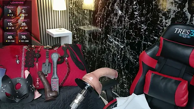 Snapshot of Violet_sl4ve chatting on 02.24.26 Violet sl4ve online show from 02.24.26