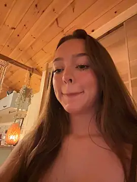 LillieOlive online show from 09.20.25