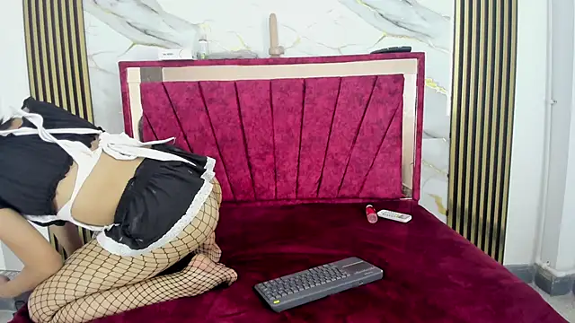 Snapshot of skaylar_95_mylove chatting on 10.17.25 skaylar 95 mylove online show from 10.17.25