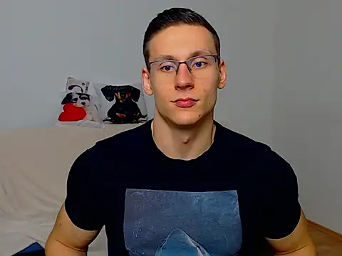 ZeinMiracles online show from 10.02.25