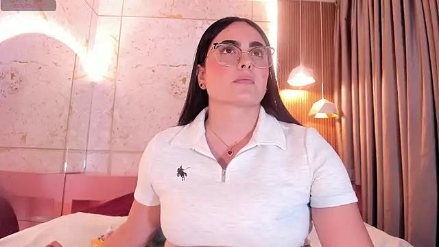 sofiiacarson online show from 05.21.26