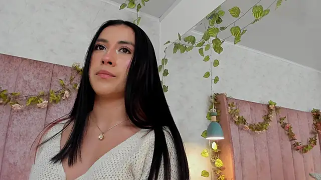 Snapshot of AnyaJay chatting on 10.29.25 AnyaJay online show from 10.29.25