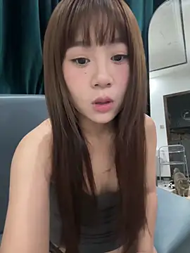 Snapshot of Xiaokui-04 chatting on 10.10.25 Xiaokui-04 online show from 10.10.25