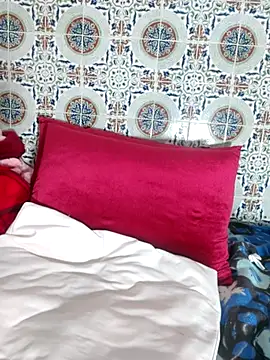 Hot-lino online show from 12.03.25