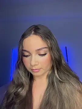 AnnyLopezzz  online show from 11.06.25