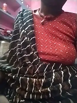 Idhika Handoo online show from 07.12.26