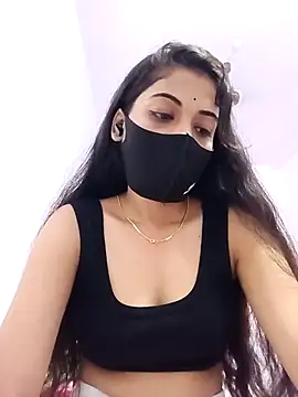 Snapshot of Hot_radha02 chatting on 10.27.25 Hot radha02 online show from 10.27.25