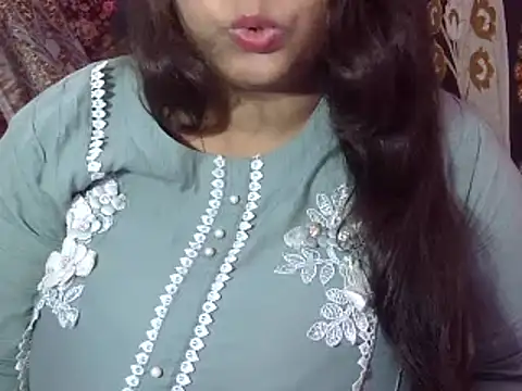 Snapshot of Ranting188 chatting on 11.04.25 Ranting188 online show from 11.04.25