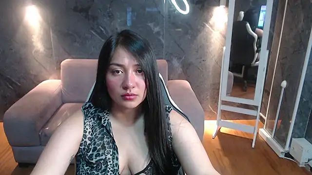 Ivony18 b online show from 10.11.25