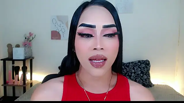 Lessandra Lust online show from 10.10.25