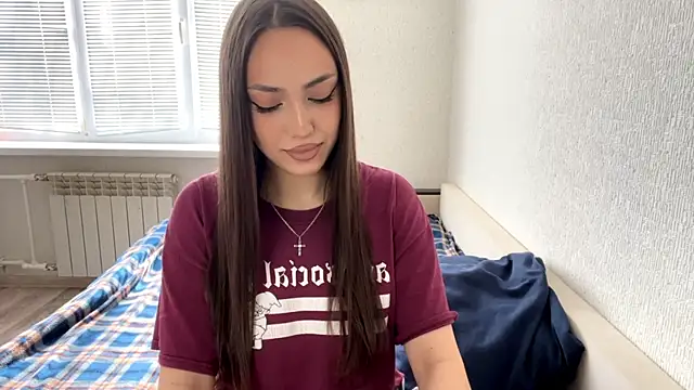 Leaf Unto online show from 09.24.25