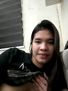 Snapshot of anna_lust69 chatting on 11.14.25 anna lust69 online show from 11.14.25