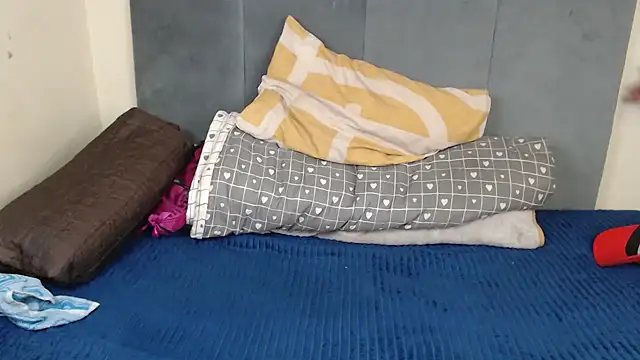 Tyllorsavage online show from 10.11.25