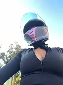 AlannaEvons online show from 02.11.26