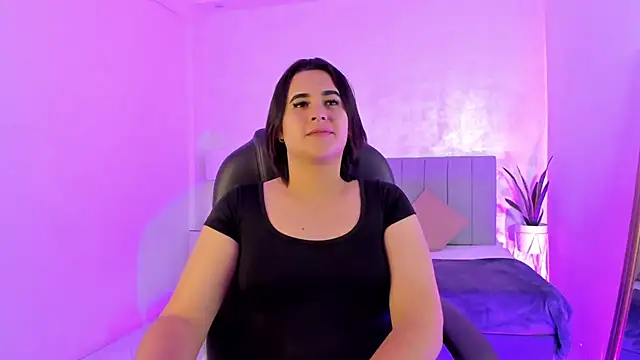 kendall roous online show from 10.10.25