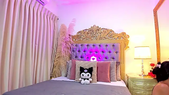 AnnieVegga online show from 10.07.25