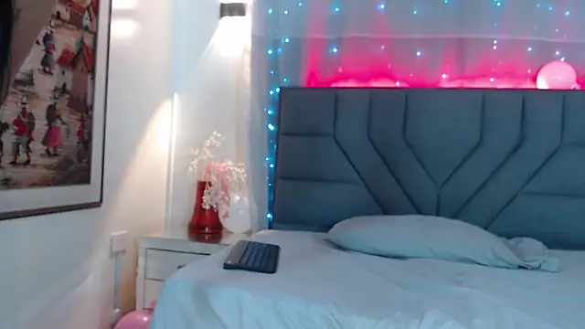 emma ayala online show from 09.11.25