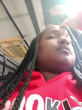 isabella brown1 online show from 01.08.26