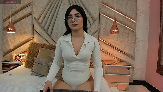 EvaKouper online show from 09.16.25