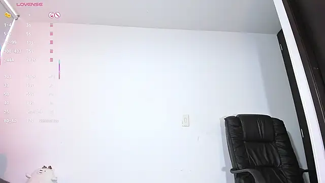 ValerieInk online show from 11.26.25