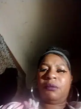 Ladiv33 online show from 11.02.25