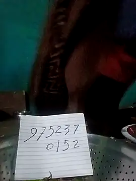 Snapshot of Radha8080 chatting on 11.10.25 Radha8080 online show from 11.10.25