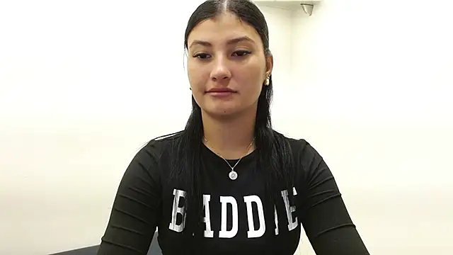 Snapshot of louis_k chatting on 10.13.25 louis k online show from 10.13.25