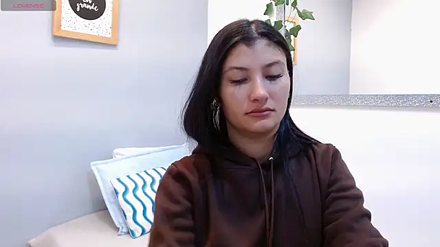 Snapshot of louis_k chatting on 02.21.26 louis k online show from 02.21.26