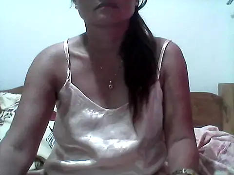 Snapshot of nathalie0045 chatting on 10.07.25 nathalie0045 online show from 10.07.25