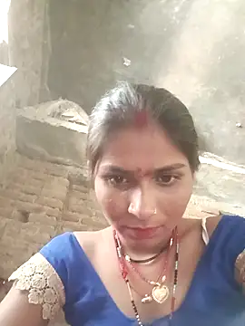 Pooja chohan online show from 09.25.25