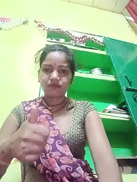 Snapshot of Seema_guptaji chatting on 07.18.26 Seema guptaji online show from 07.18.26