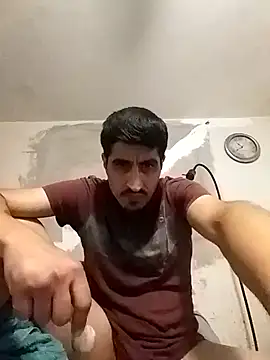 Snapshot of Arce92 chatting on 12.17.25 Arce92 online show from 12.17.25