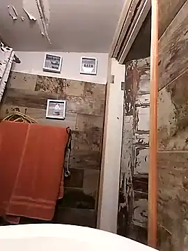 Snapshot of Arce92 chatting on 02.18.26 Arce92 online show from 02.18.26