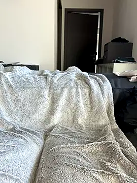 Snapshot of MargauxObsession chatting on 11.08.25 MargauxObsession online show from 11.08.25