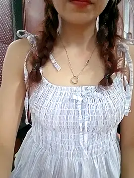 Snapshot of MyMy08 chatting on 09.21.25 MyMy08 online show from 09.21.25