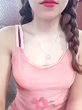 Snapshot of MyMy08 chatting on 10.23.25 MyMy08 online show from 10.23.25