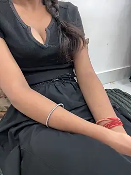 cute parii  online show from 10.01.25