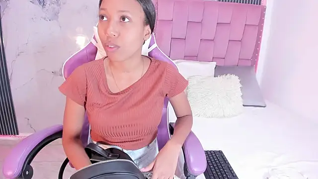 Mia Duarte1 online show from 10.03.25