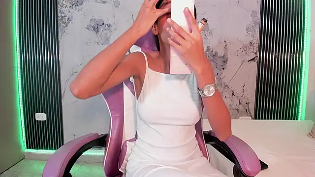 Mia Duarte1 online show from 02.12.26