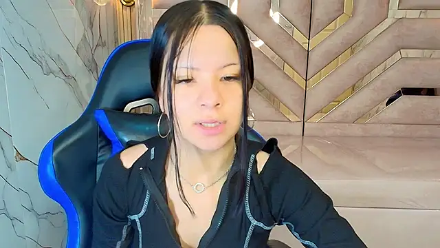 Nanncy r  online show from 09.20.25