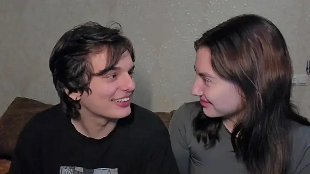 muuur fam online show from 10.03.25