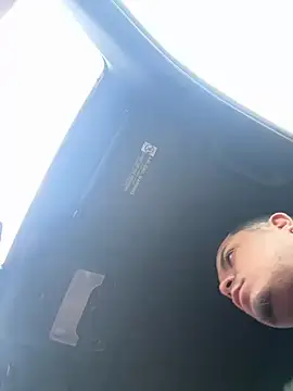 YadielPublic online show from 03.04.26