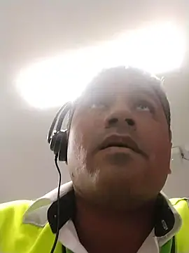 Snapshot of danigarci2307 chatting on 02.27.26 danigarci2307 online show from 02.27.26